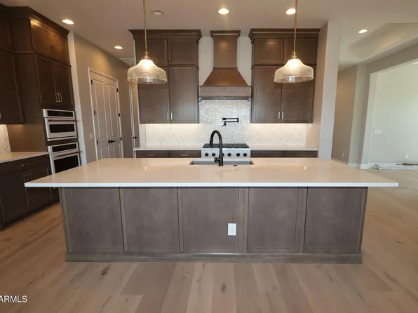 2929 E PICUAL Avenue, San Tan Valley, AZ 85140