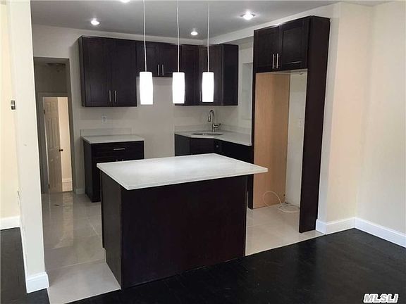 2nd image of 352 Norfeld Blvd