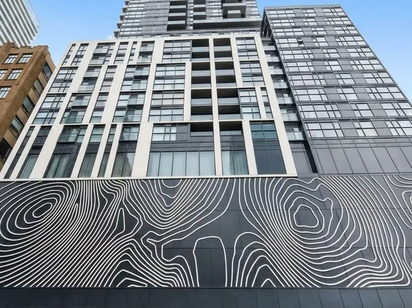87 Peter St Unit 4505, Toronto, ON M5V 2G4