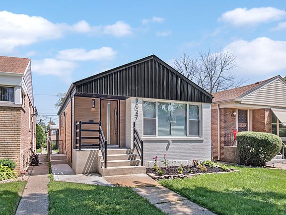 2nd image of 9047 S Crandon Ave