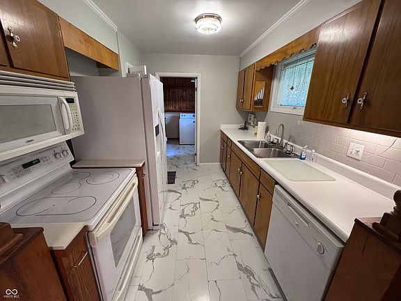 5th image of 4930 David St