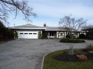 38 Selkirk Rd, Cranston, RI 02905