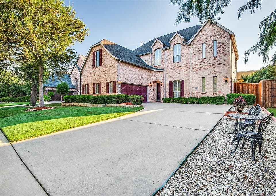 1st image of 116 Georgian Dr