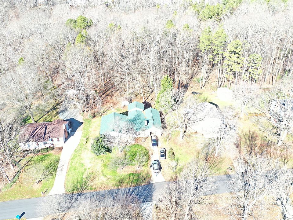 1st image of 618 Brook Forest Dr