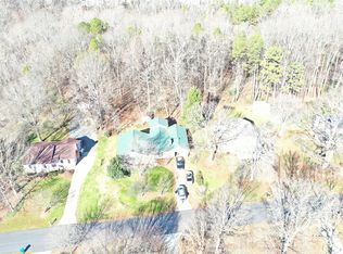 618 Brook Forest Dr, Belmont, NC 28012
