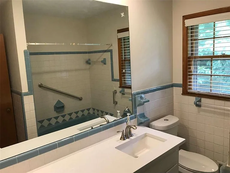 1321 Mary Dale Dr — Photo 13