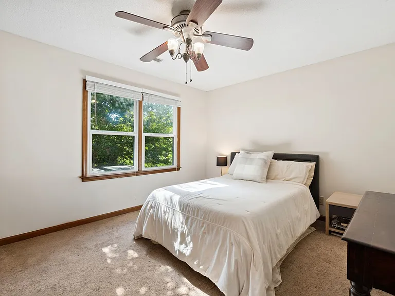 2 Misty Creek Ct — Photo 10