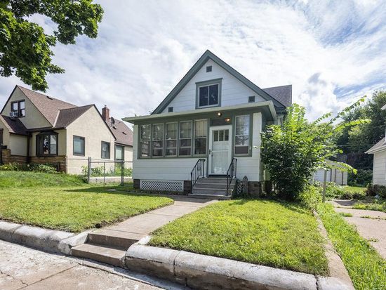 978 Geranium Ave E, Saint Paul, MN 55106