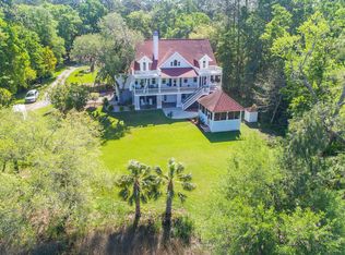 11 Dock Builders Dr, Beaufort, SC 29907