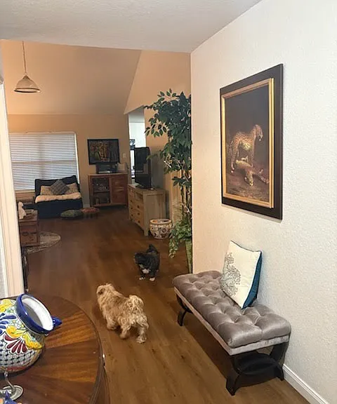 1224 Lombardy Dr — Photo 3