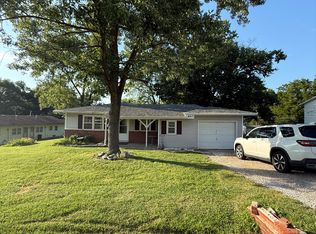4517 Waterloo Dr, Columbia, MO 65202