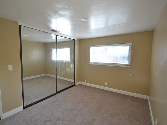 5th image of 824 Arundel Way