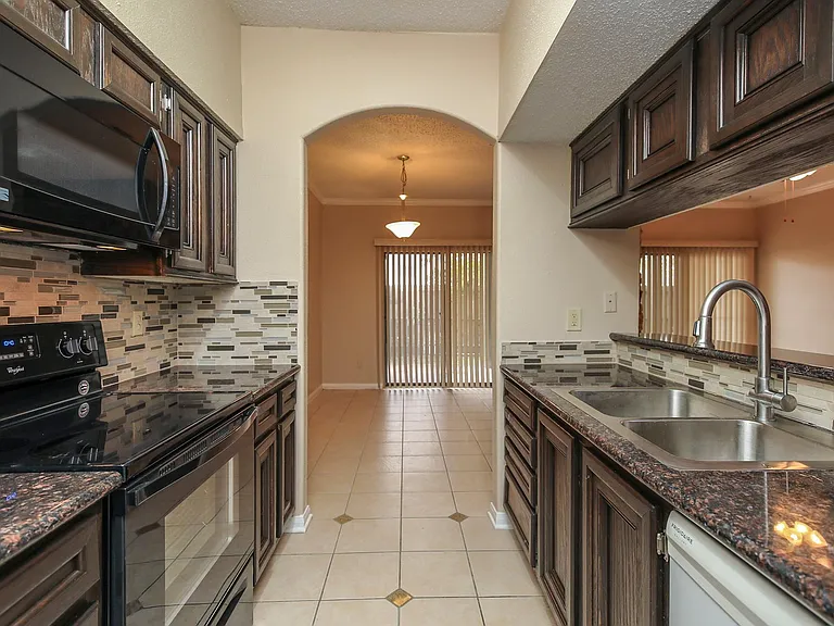 17417 Red Oak Dr #133 — Photo 5