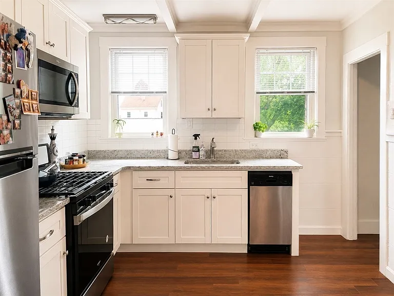 926 Main St #2 — Photo 4