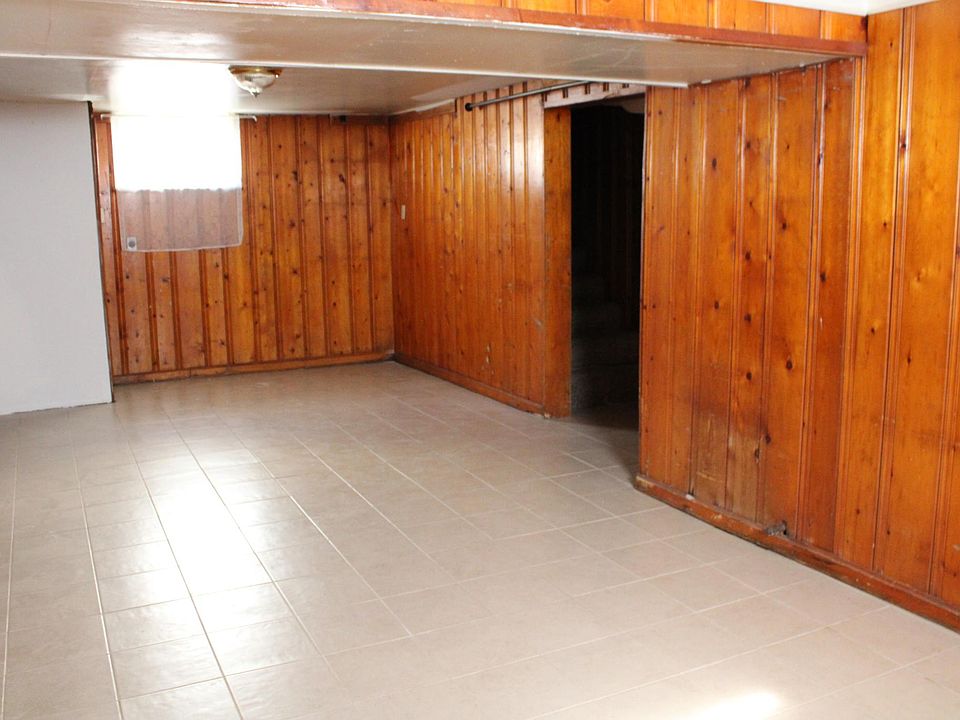 Building Photo 3