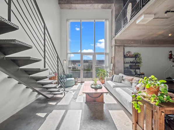 2000 Bagby St, Houston, TX