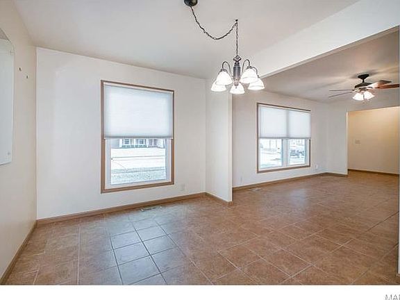 5th image of 2097 Retford Dr