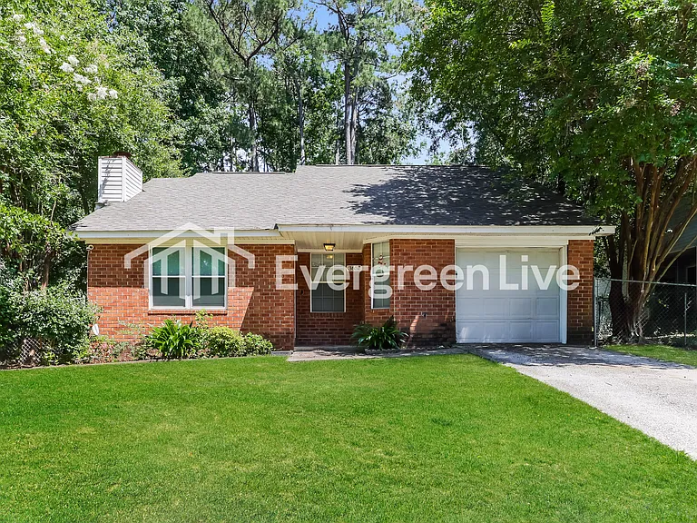 3652 Pebble Creek Dr — Photo 1