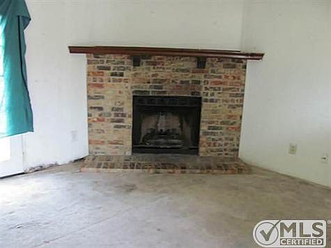 5th image of 10031 Heritage Pl