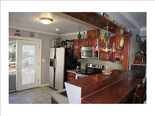 2nd image of 3004 Kenmore Ave