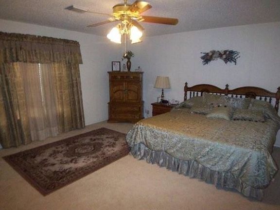 5th image of 14135 Emerald Hill Dr