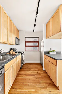 Sold by Compass | media 5