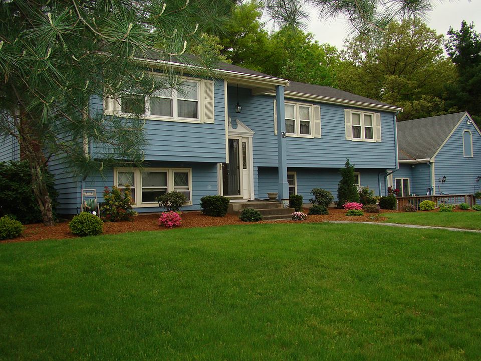Landscaped front view house