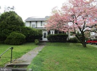 122 S Van Buren St, Rockville, MD 20850