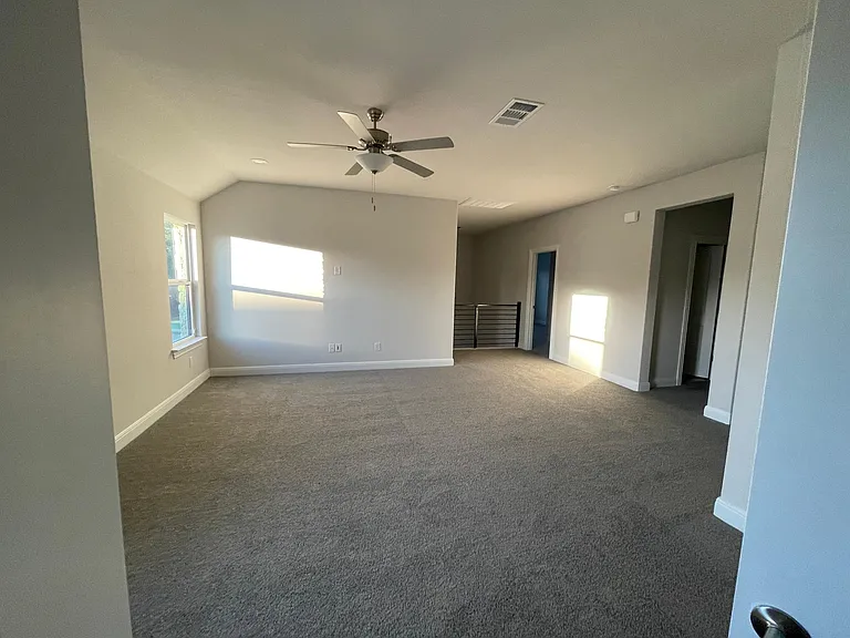 513 Constitution Way — Photo 62