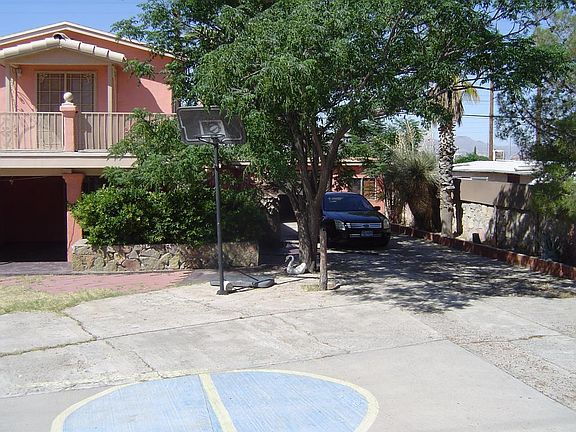 3rd image of 6010 Trowbridge Dr