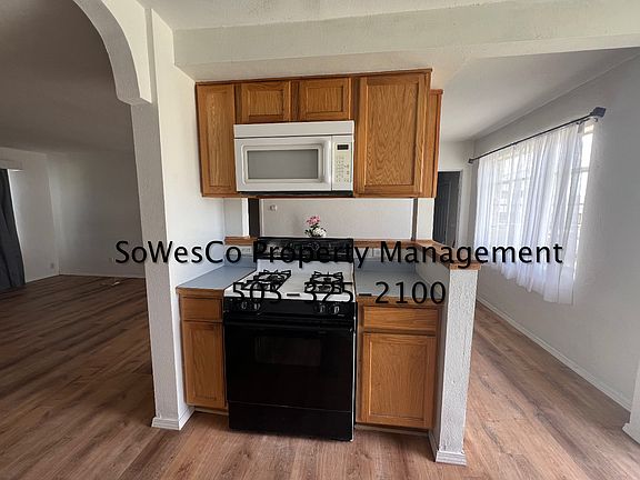 3rd image of 1015 N Butler Ave
