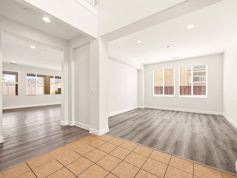 10828 Portofino Ln — Photo 4