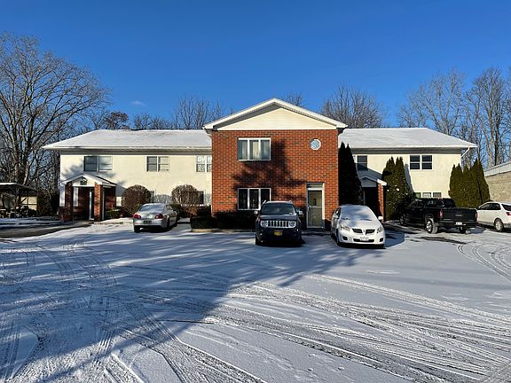 5th image of 2140 Sackett Rd APT 209