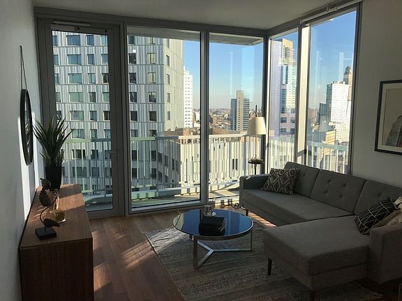3rd image of 436 Albee Sq APT 27D