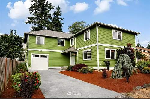 11539 16th Ave NE Photo 1