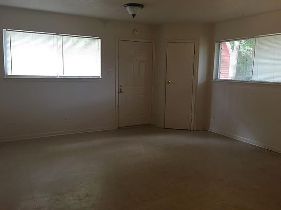 5th image of 1002 E Mary Ave