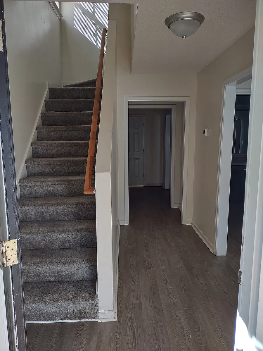 Entry Way - 1026 Beaugard Dr #1026