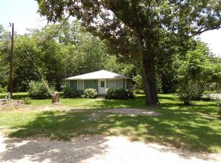 239 Caldwell Ln, Livingston, TX 77351