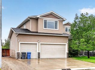55 E Hanson Way NE, Langdon, AB T0J1X1