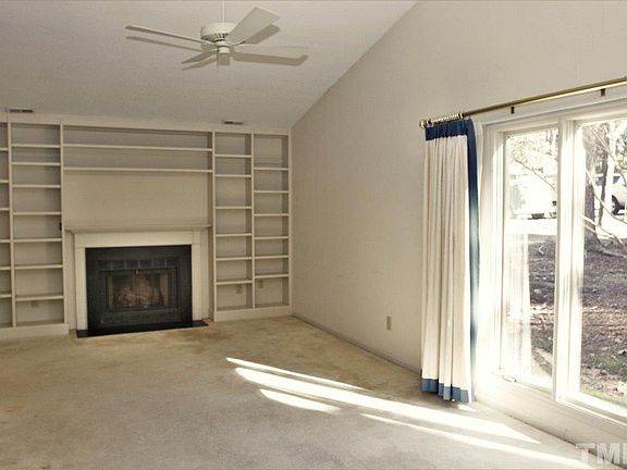 4th image of 104 Beaver Dam Ct