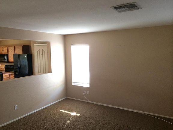 5th image of 15909 W Crocus Dr