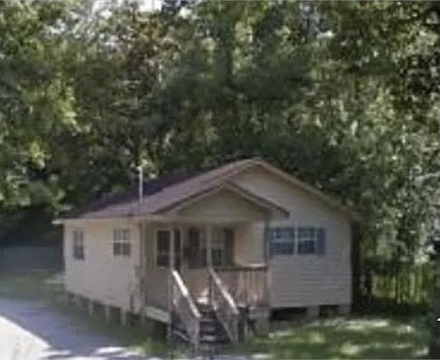 1st image of 2110 Gibson St