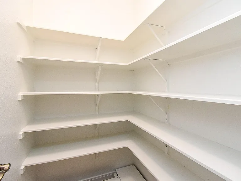 24918 Meadowthorn Crest Ln — Photo 19