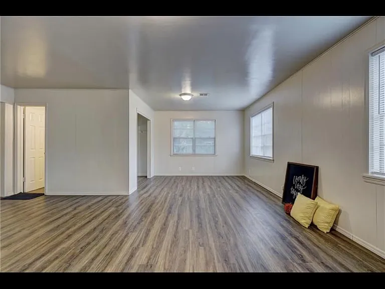 3008 NW 28th St #3008 — Photo 10