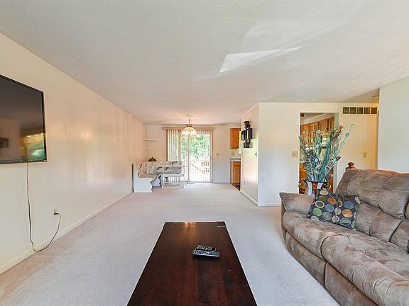 5th image of 1337 Hartwood Dr