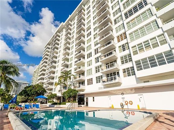 4th image of 5700 Collins Ave APT 11H