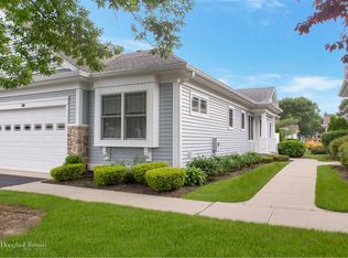 39 Oak Run, Stony Brook, NY 11790