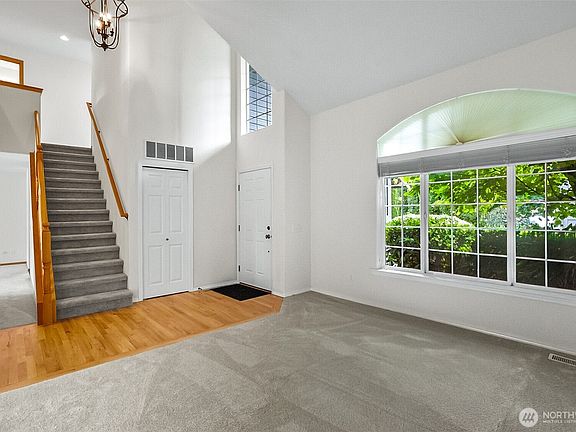 5th image of 18410 11th Drive SE