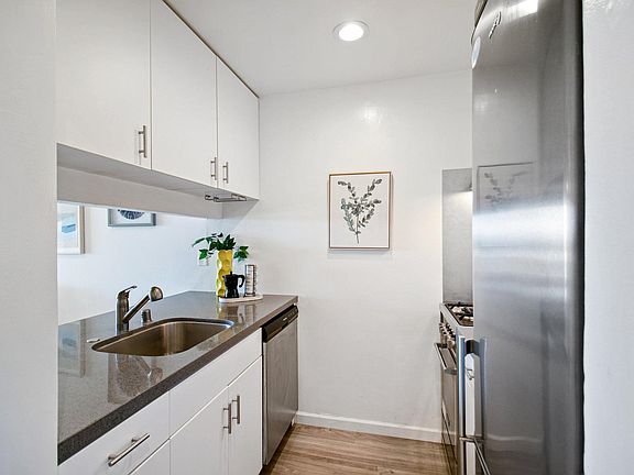 3rd image of 55 Red Rock Way APT 203O