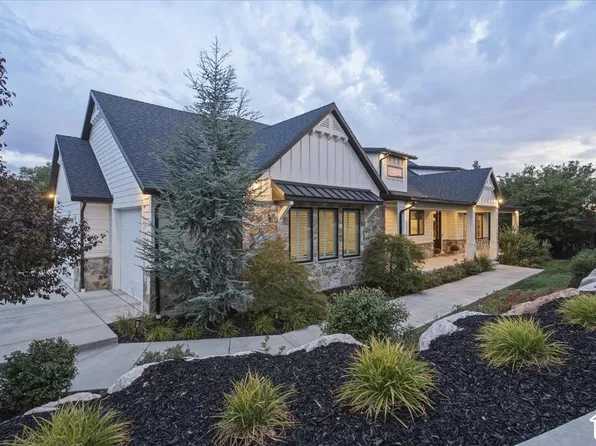 2522 E Thurston Ln, Layton, UT 84040